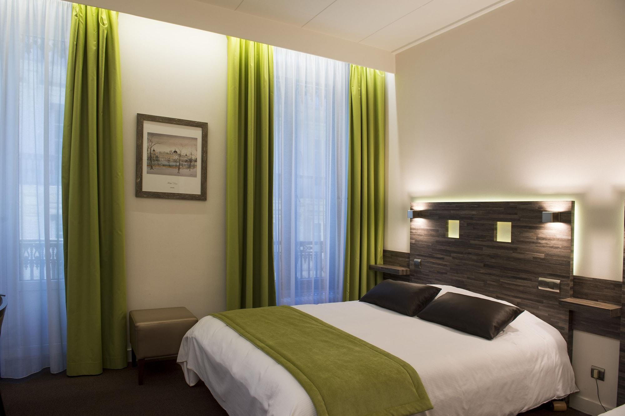 โฮเทล ลา เรซิด็องซ์ Hotel ลียง ภายนอก รูปภาพ