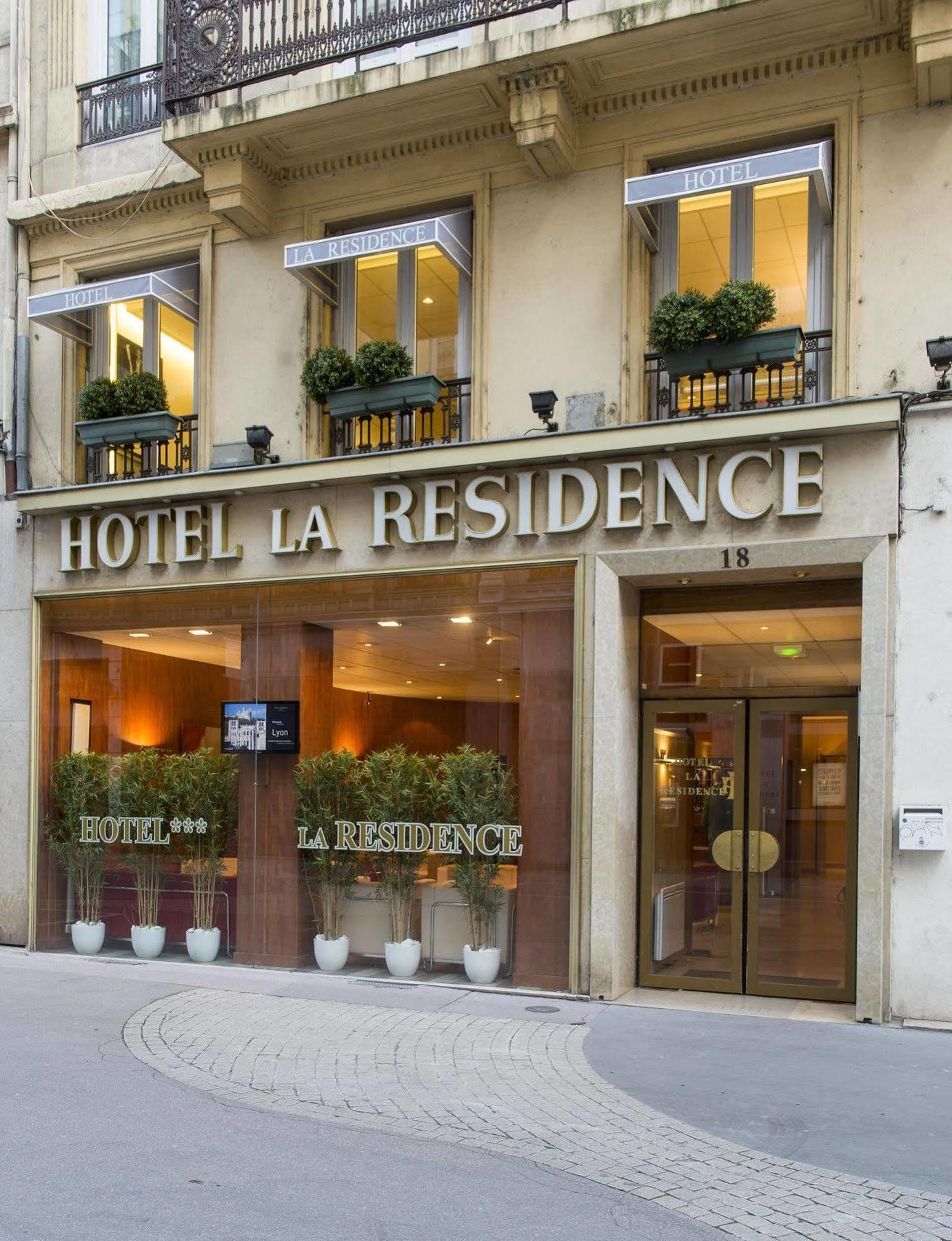 โฮเทล ลา เรซิด็องซ์ Hotel ลียง ภายนอก รูปภาพ