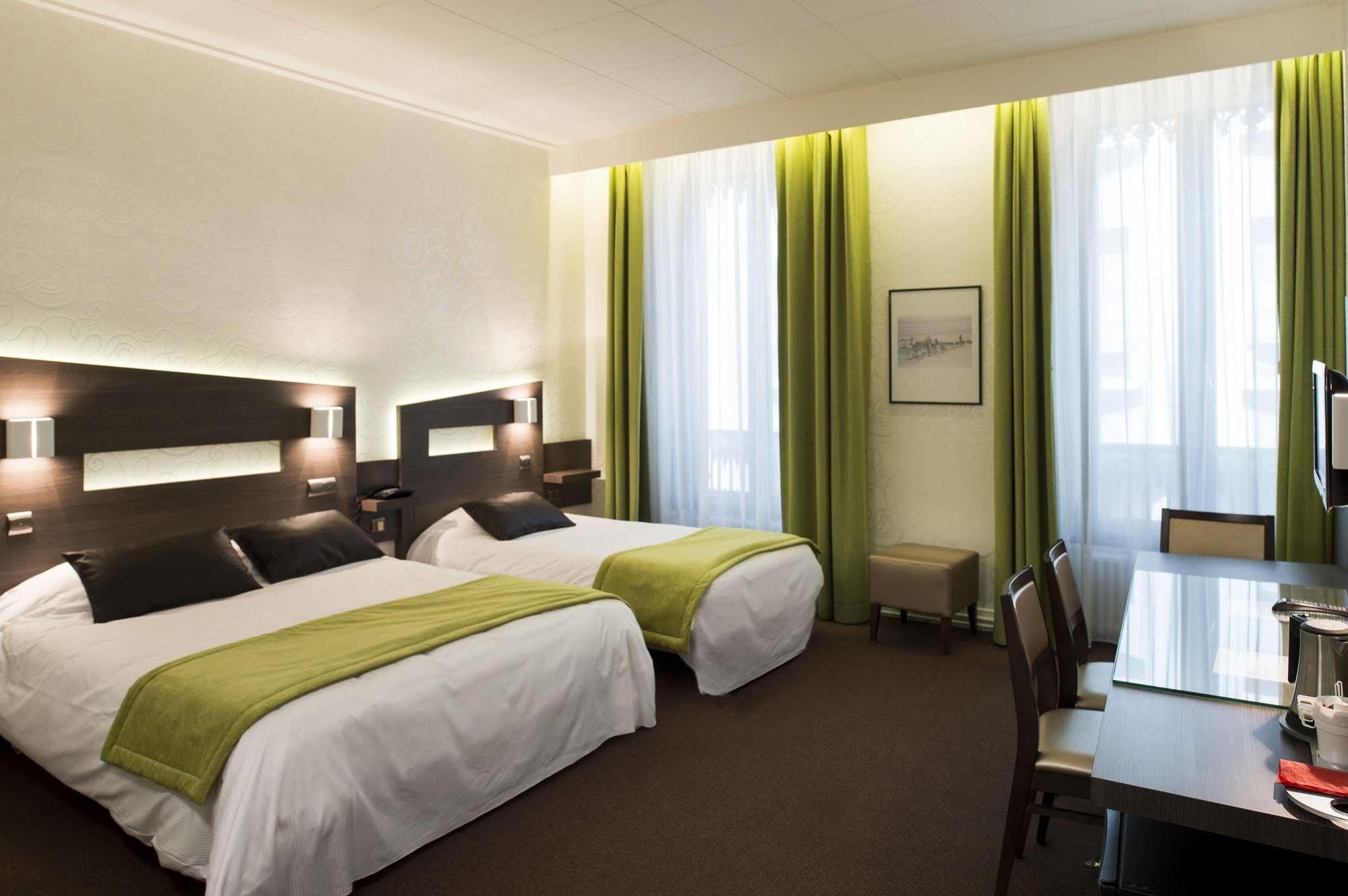 โฮเทล ลา เรซิด็องซ์ Hotel ลียง ภายนอก รูปภาพ